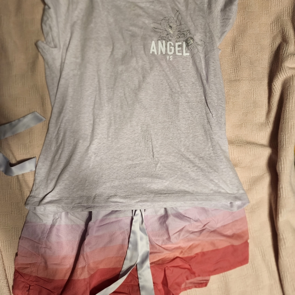 2 Sets of Victoria's Secret T-shirt & Shorts Pajamas size Medium